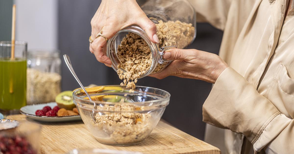 Muesli and oatmeal: how to choose for a healthier breakfast