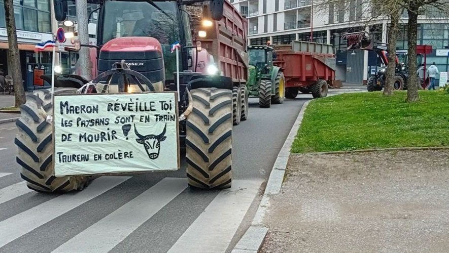 VIDEO.  Farmers' anger: the tractors are back in Rodez this Friday